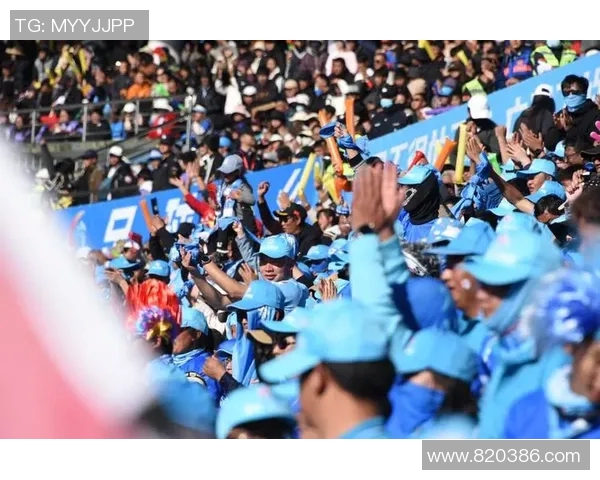 今天直播足球赛事精彩对决不容错过快来一起为你支持的球队加油助威